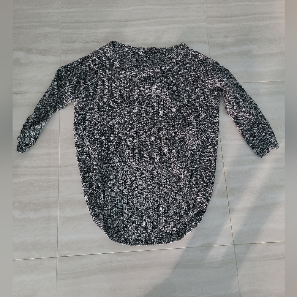 Express Pullover Sweater - M - EUC